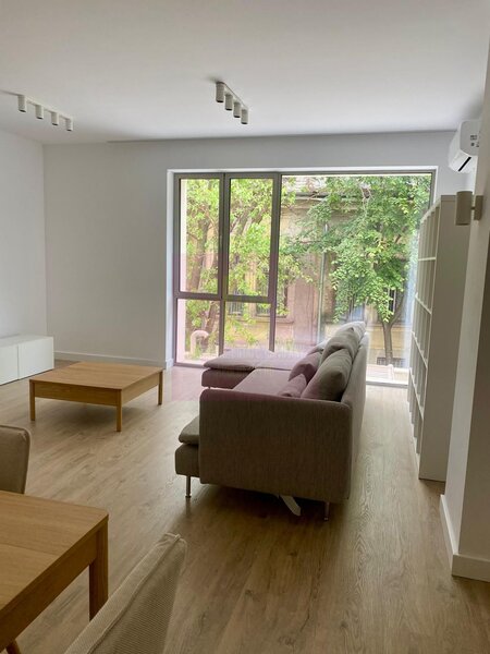Armeneasca | 4 camere | 109 mp, mobilat utilat, boutique 2023, terasa